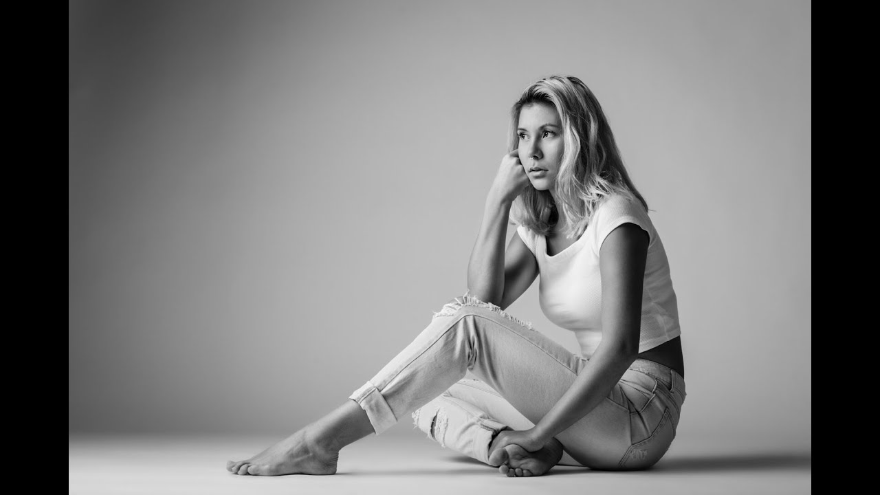 Tipps für das Sehen von Schwarzweiss Fotografie von Personen im Fotostudio