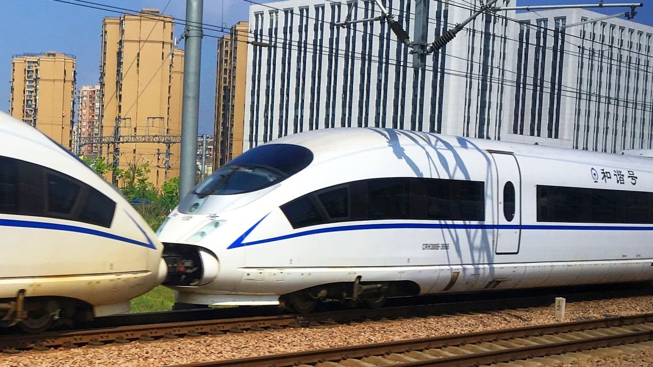 China High Speed Rail Shanghai - Xiamen in First Class