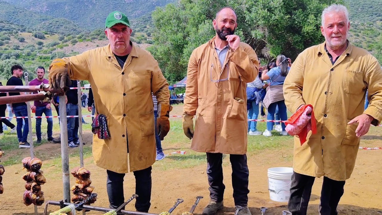 Santu Franziscu 2025 - intanto a s'Arbore la festa continua...2° video