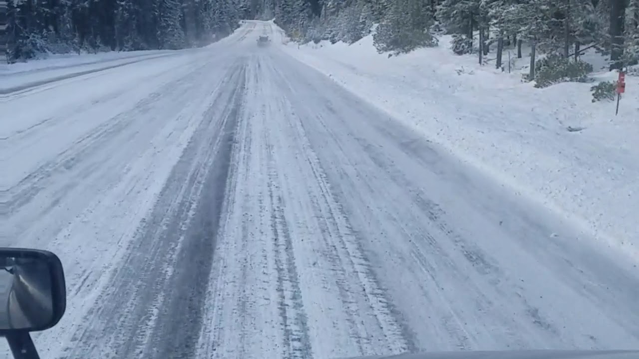 Semi Truck Winter Driving-- 6% Downgrade, No Chains, Loaded 102k, Auto Trans in Manual Mode