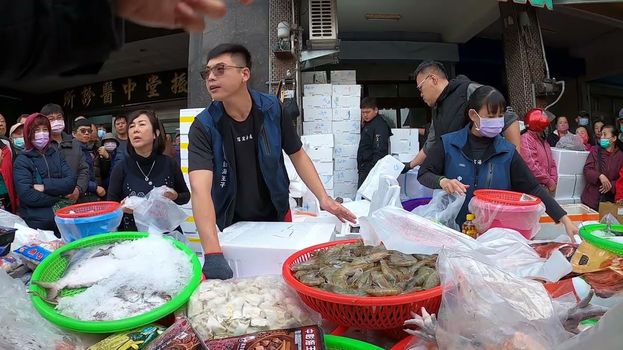 龍虎石斑100箱賣不完 #中彰海王子 #烏日火車站 #海鮮叫賣 #海鮮拍賣