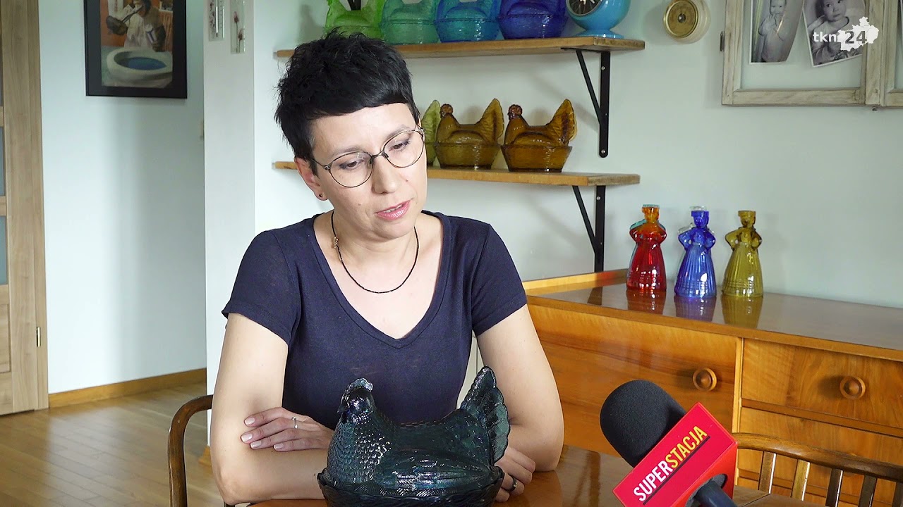 Anita Bąk z Baryczy i jej niezwykła kolekcja szklanych kur