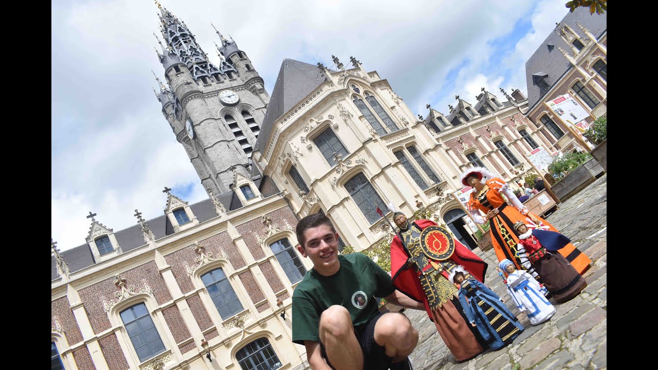 Nord : à 14 ans, Sasha crée à nouveau de superbes miniatures des géants de Douai