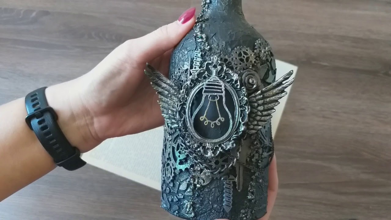 Альтер-скрап.  Декоративные бутылки в технике микс медиа.