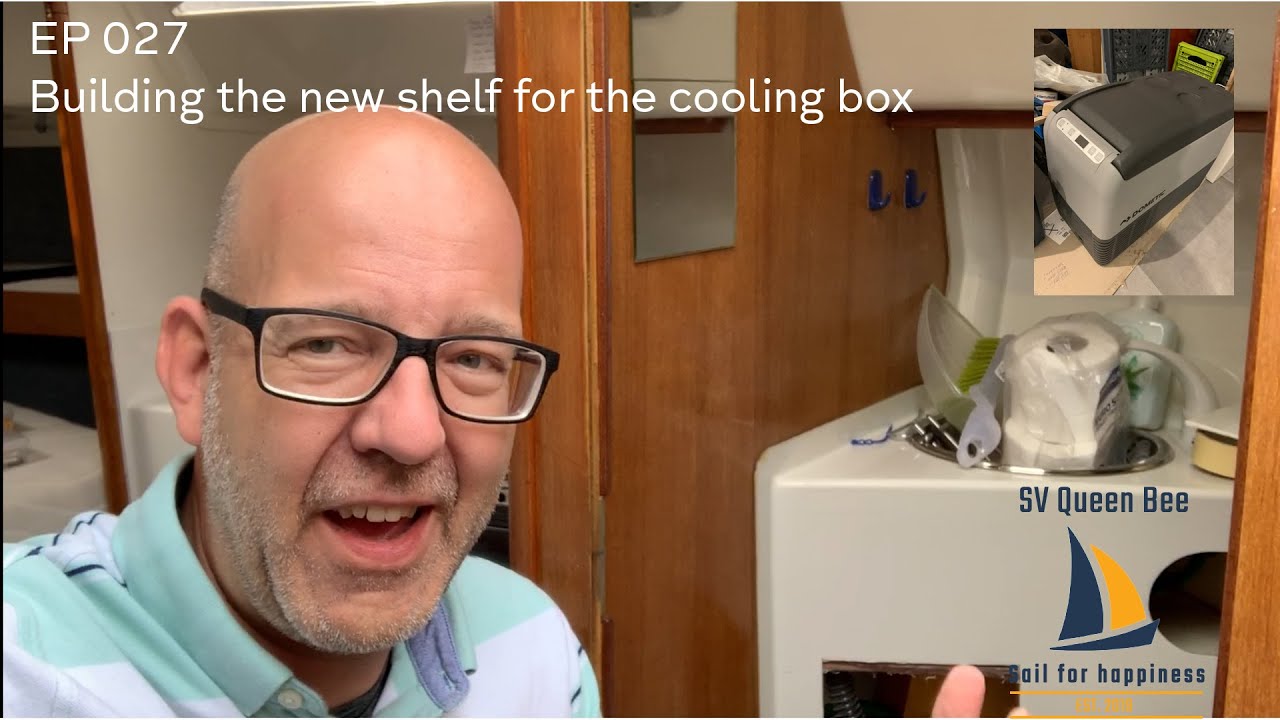 DIY Refit Building the shelf for the cooler box and paint the galley - EP027