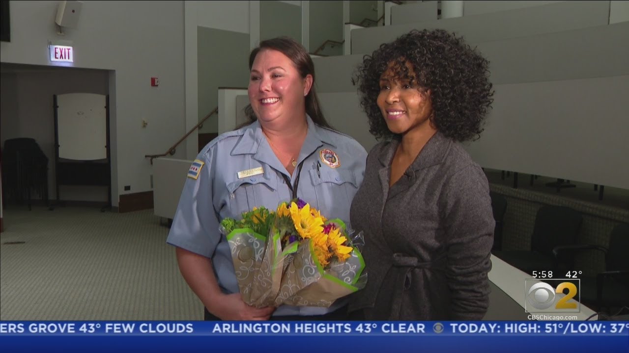 Woman Meets 911 Dispatcher Who Guided Her Through CPR, Helped Save Her Sister's Life