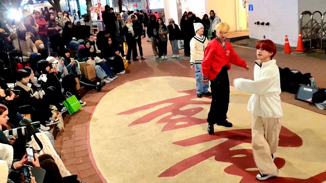 [STREET ARTIST] NEEZ. INTERACTIVE HONGDAE BUSKING. 241211.