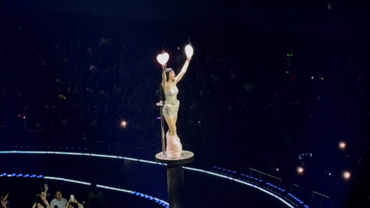 Katy Perry - ALL THE LOVE (Live at Arena CDMX) | The Lifetimes Tour, Mexico City 23-04-2025 N1