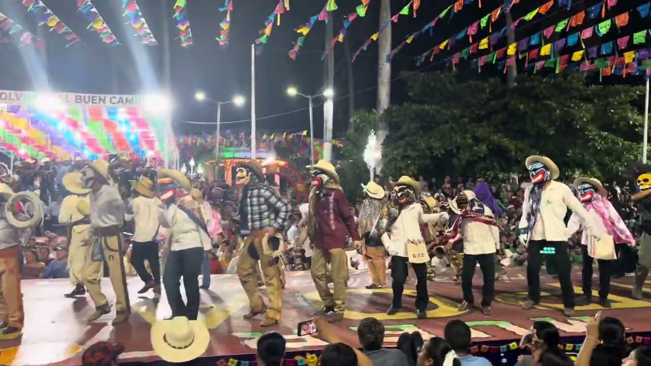 Xantolo La quinta Colón el vaquero.