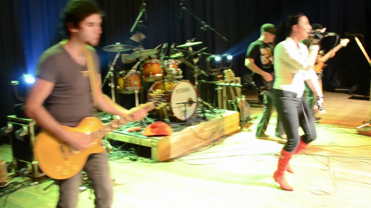 Abrakazabra - Beat It (Michael Jackson cover)