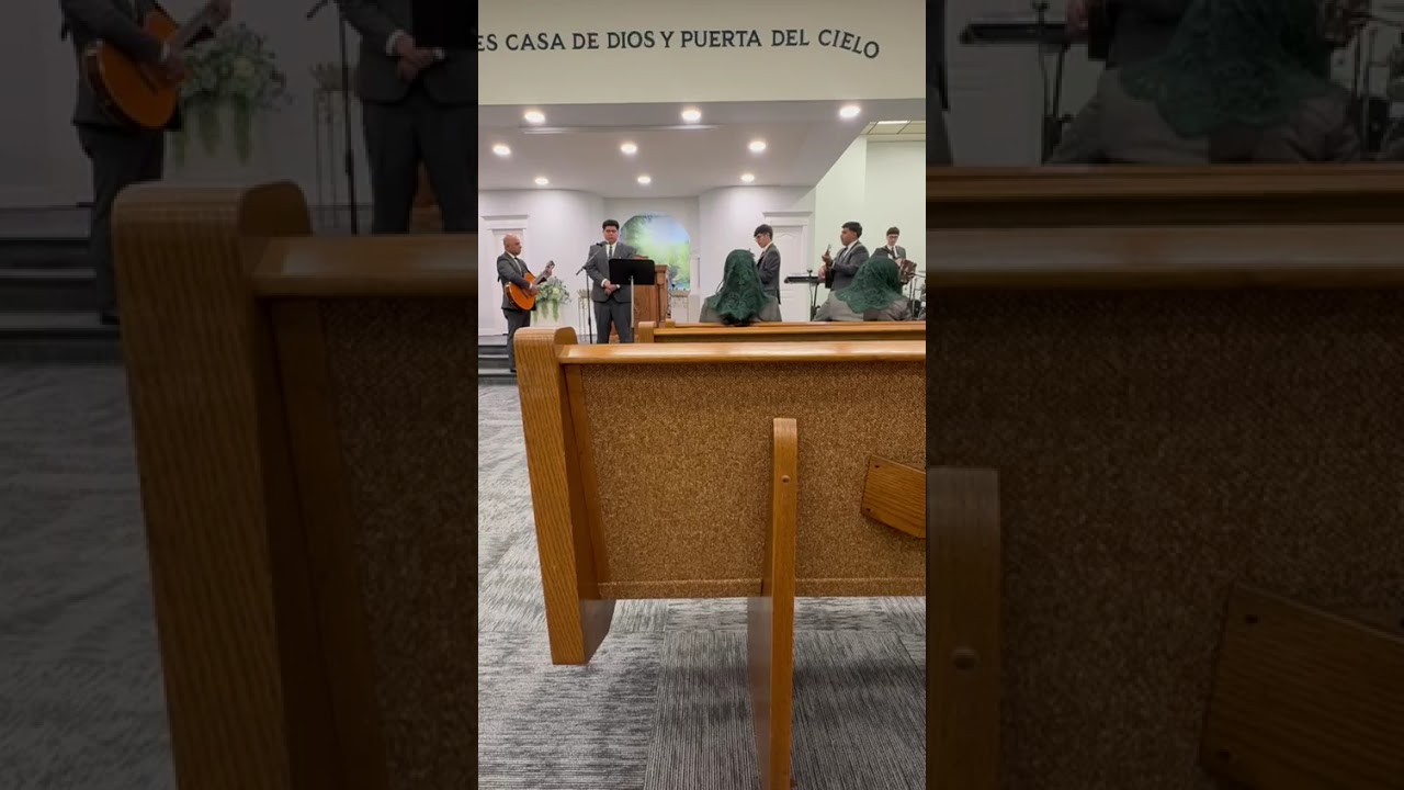 Himno: Donde mis ojos no ven 