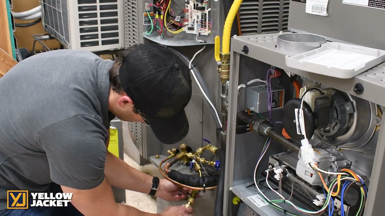 YELLOW JACKET® - Vacuum Y In Use FINAL
