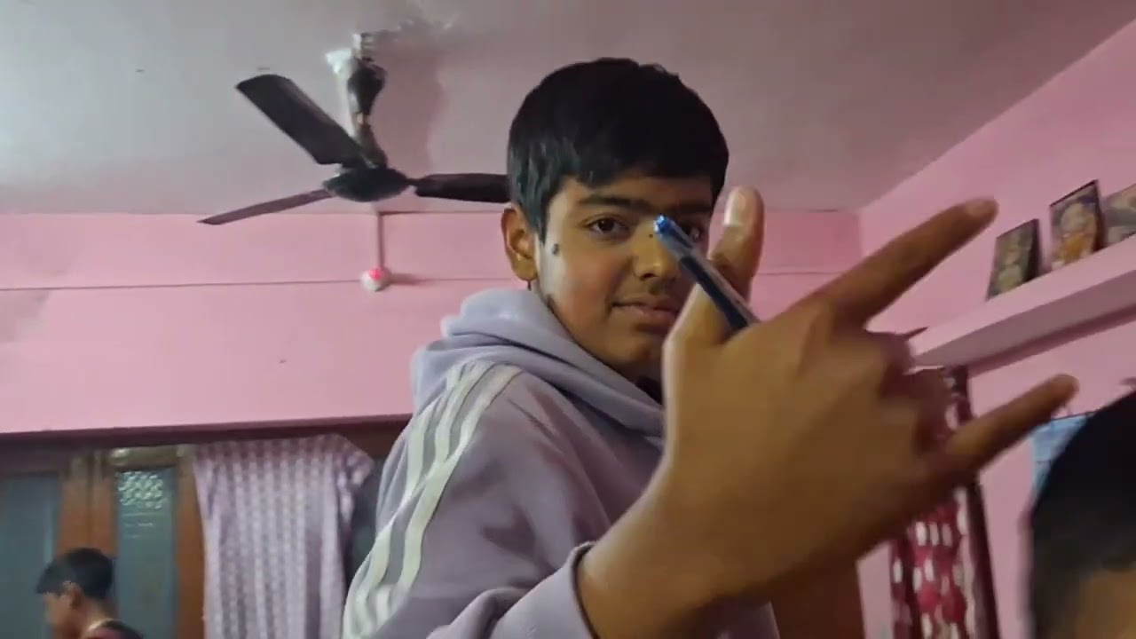 Aapne kabhi school/tuition se kuch 'chura' kar doston ko pareshan kiya hai Aaj mere students ne kiya