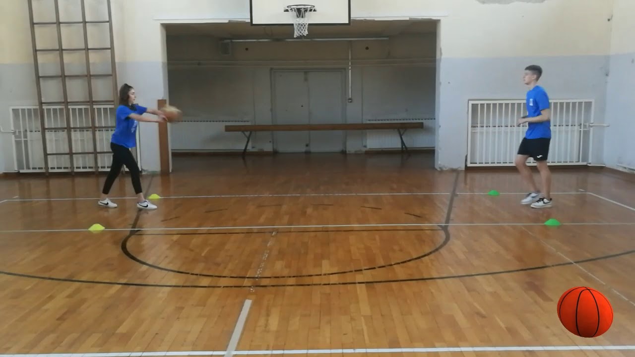 Košarka - dodavanje i hvatanje lopte u mjestu