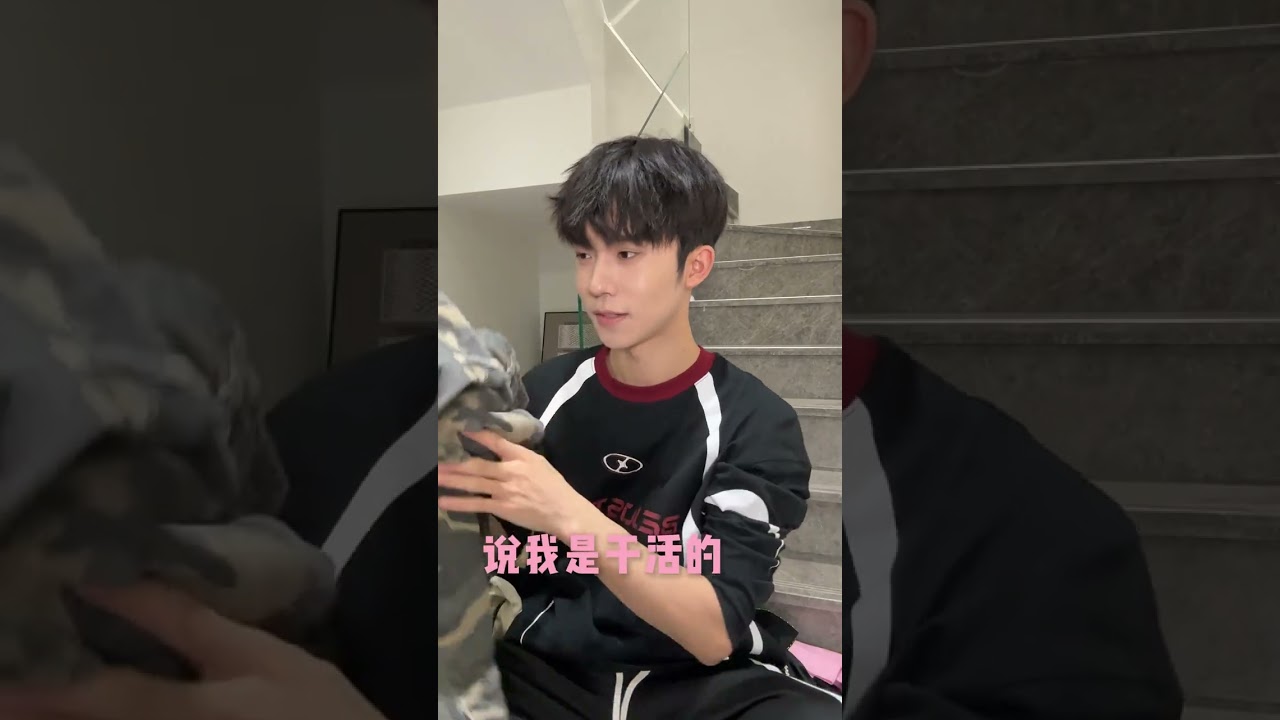曾经件件都爱，如今统统想踹 #衣服断舍离 #断舍离 #丑衣服