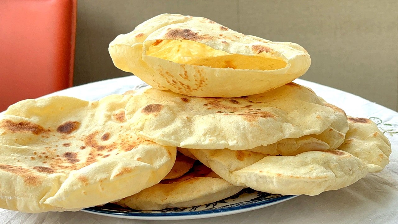 ЛЕПЁШКИ с КАРМАНОМ как ПИТА &mdash; на КЕФИРЕ, БЕЗ ДРОЖЖЕЙ и лишних хлопот