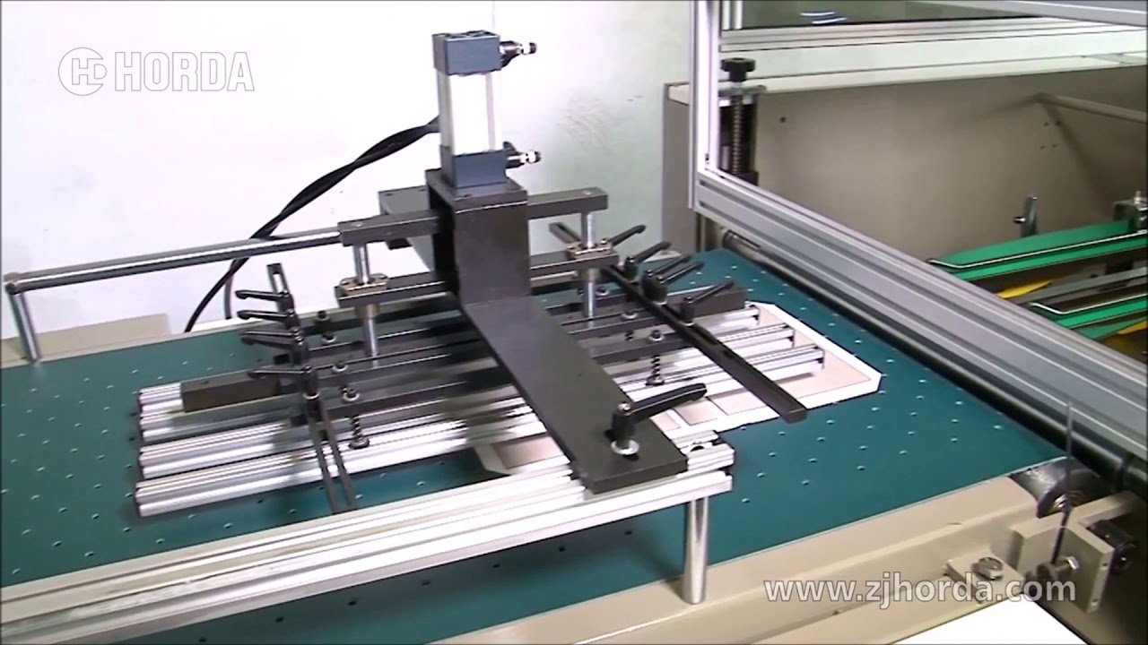 Forradora  / contraencoladora de tapas , encoladora automática de guardas -  700 A