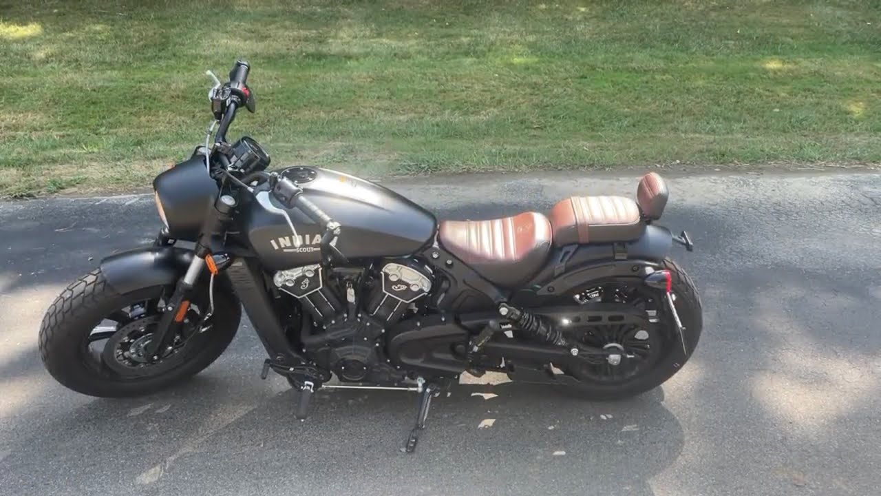 Indian Scout Bobber 2021 - Passenger Seat Review