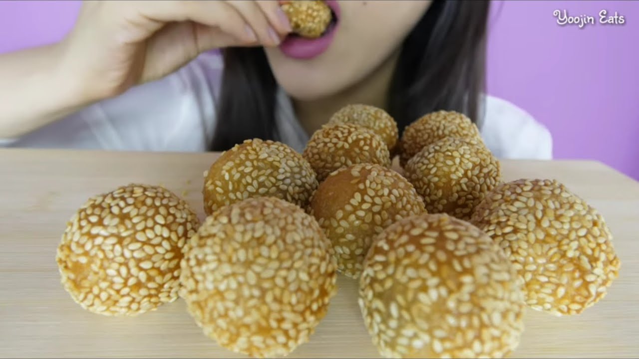 ASMR MINI RED BEAN SESAME BALLS Mukbang 먹방 | Eating Sounds | Eating Show | Yoojin Eats
