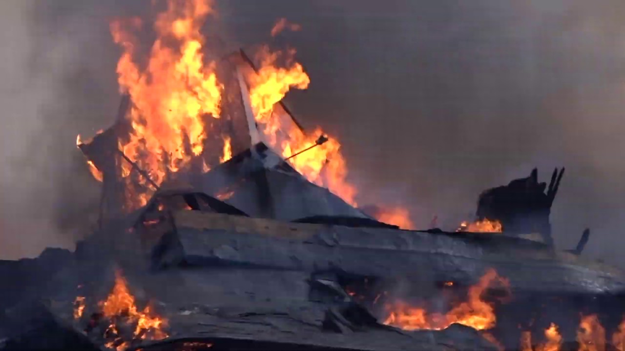 POCONO MANOR PA. MAJOR HOTEL FIRE 11/1/19 HIGH WINDS FAN A MASSIVE FIRE