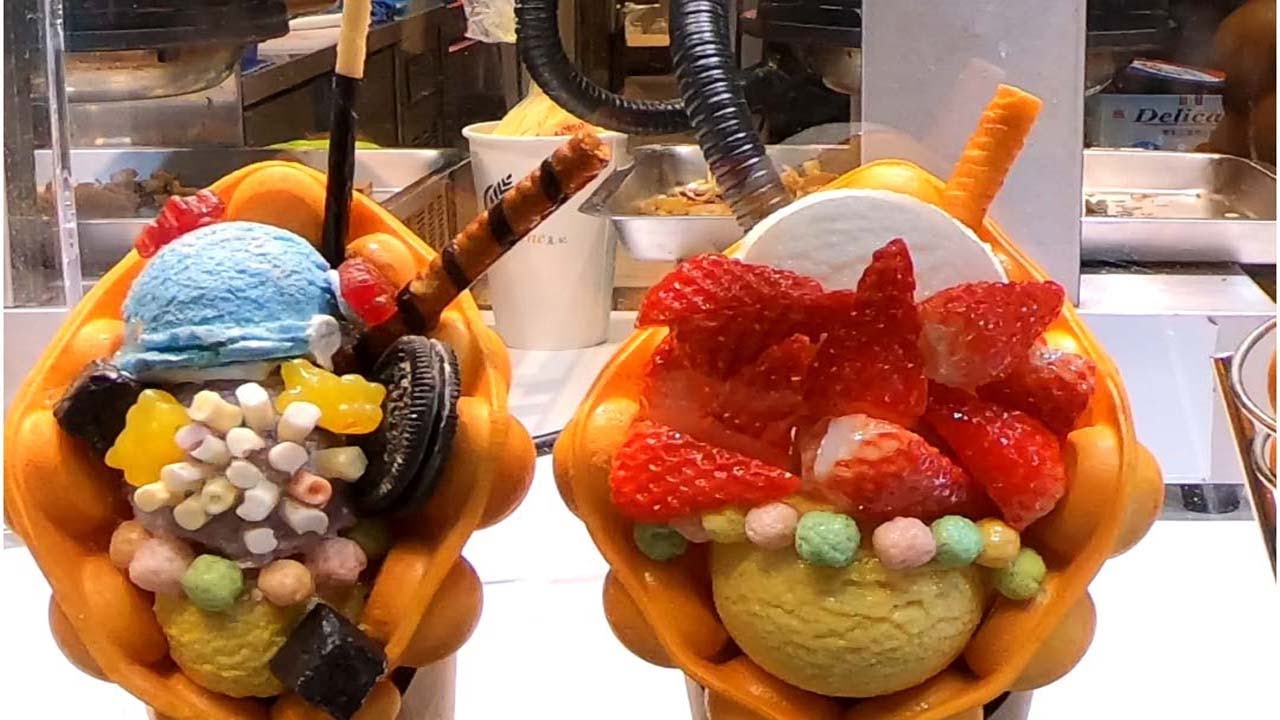 街頭小吃~港式雞蛋仔/Hong Kong Style Egg Waffle【 iTravel 】