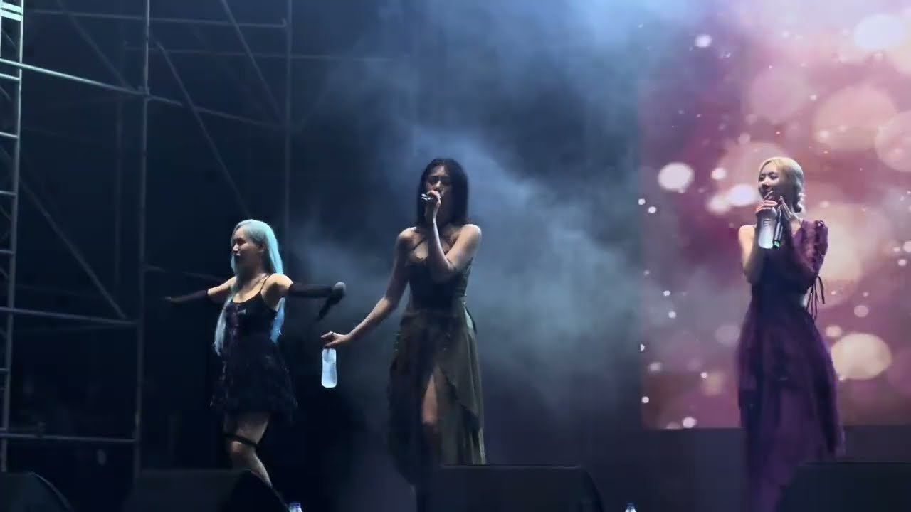 240907 Dreamcatcher 드림캐쳐 - Fairytale 4k Fancam (Istanbul Turkey Festival)