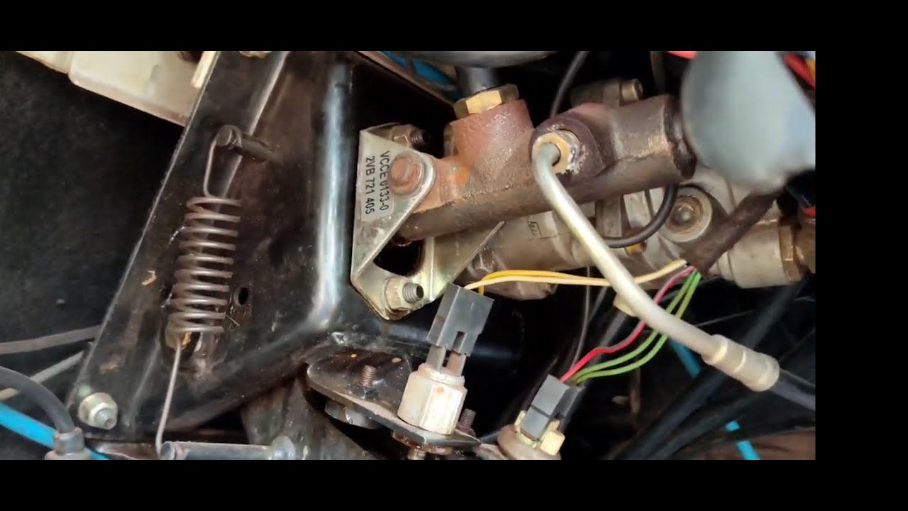 COMO  TROCAR O CILINDRO DE EMBREAGEM DO 