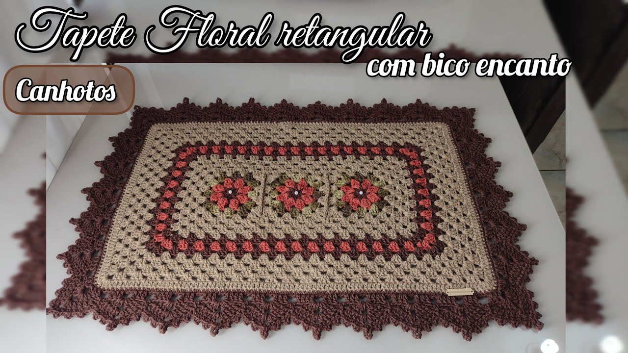 Canhotos Tapete Floral retangular com bico encanto.