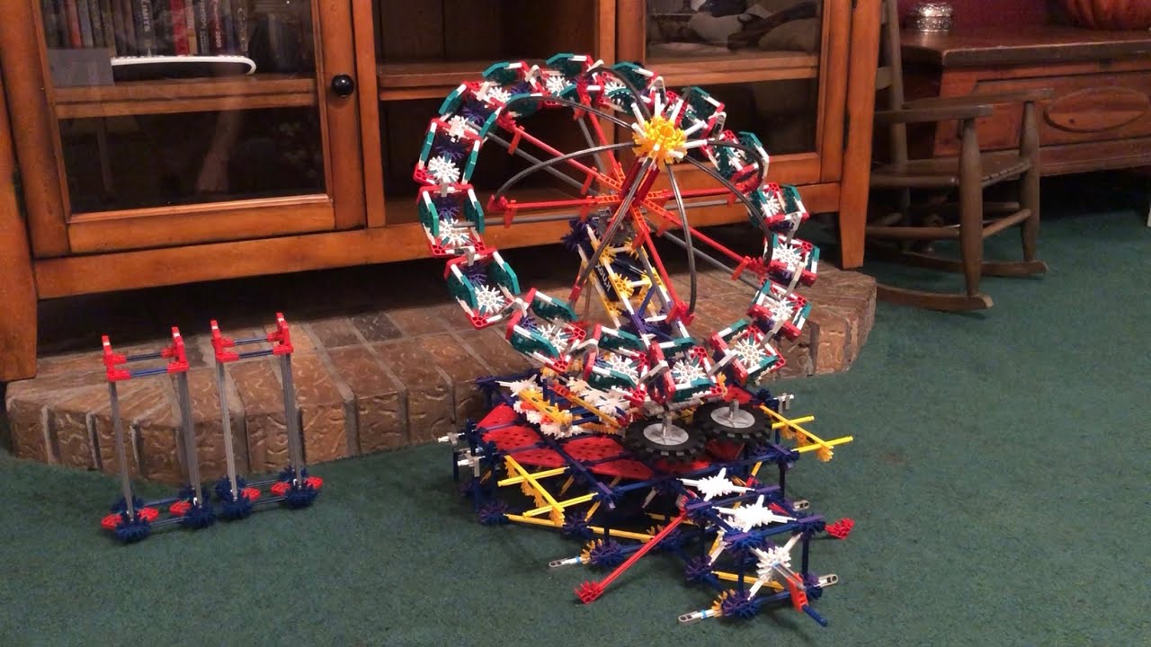 Knex Trabant Fair Ride / Carnival Ride Set Up Process And Operation.
