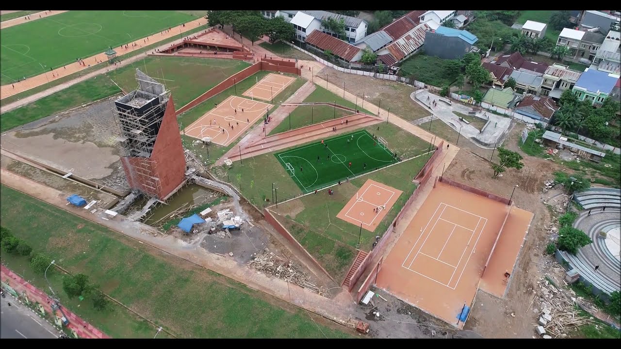 LAPANGAN SYECH YUSUF DISCOVERY SUNGGUMINASA KAB. GOWA 2020 || Drone View by DJI P4P