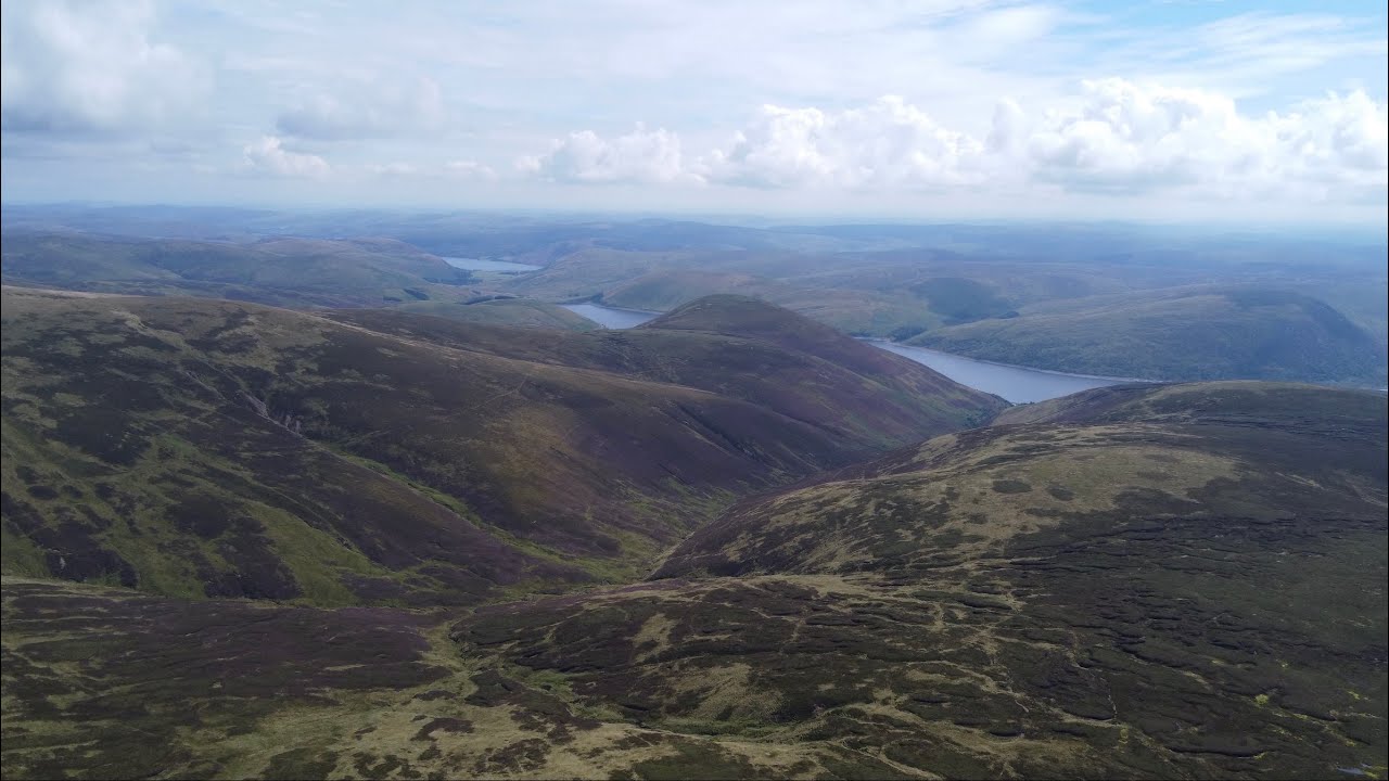Climbing Broad Law | 2nd Highest In the Southern Uplands of Scotland 🏴󠁧󠁢󠁳󠁣󠁴󠁿