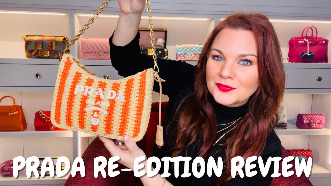 PRADA RE-EDITION 2005 REVIEW, COMPARISON WITH LV MPA, WHAT FITS, MOD SHOTS.