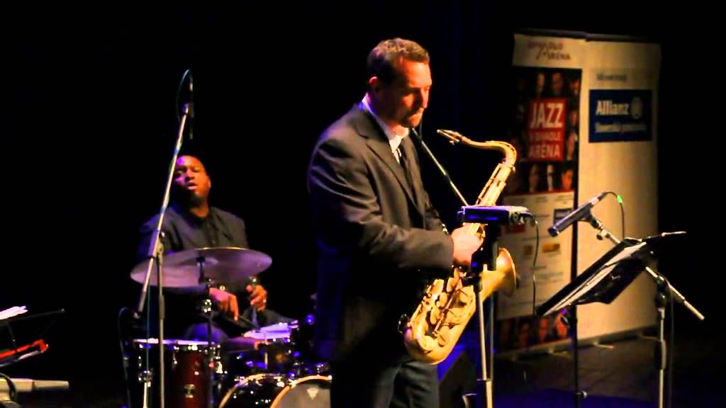 Ondrej Stveracek Quartet feat. Gene Jackson - Red in brown ( Tomas Baros solo)