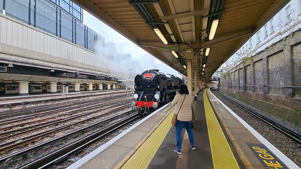 Clan Line UKRailtours Portsmouth Pullman 15th November 2025