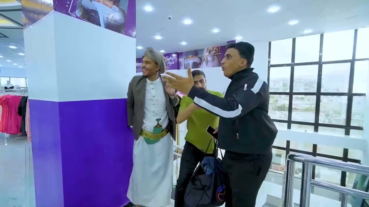 شاهد شاكر الجماعي وحسن الجفري داخل فرع إب😍