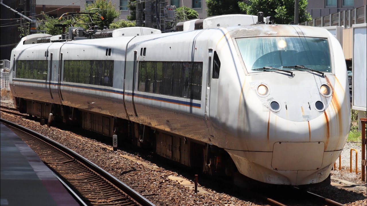 【痛々しい姿の681系から響く東芝GTO】681系0番台V43編成 宮原疎開返却回送 茨木到着