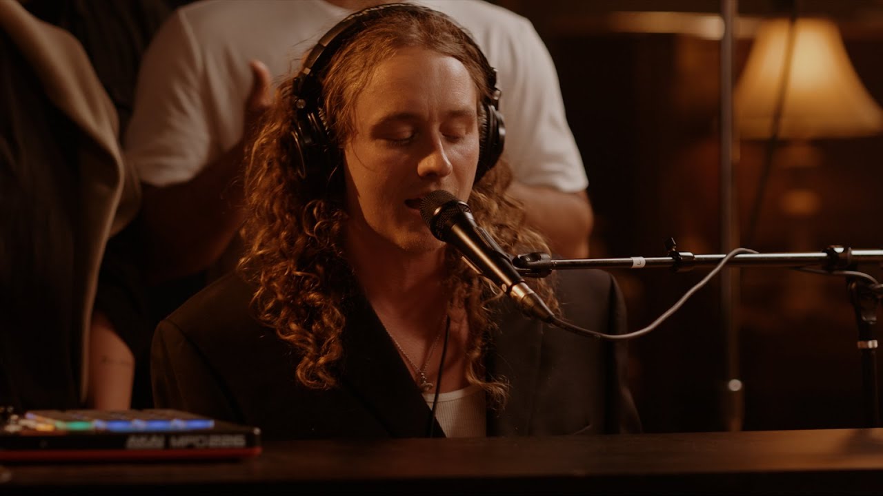 The Father's House // Benjamin William Hastings // Acoustic Performance