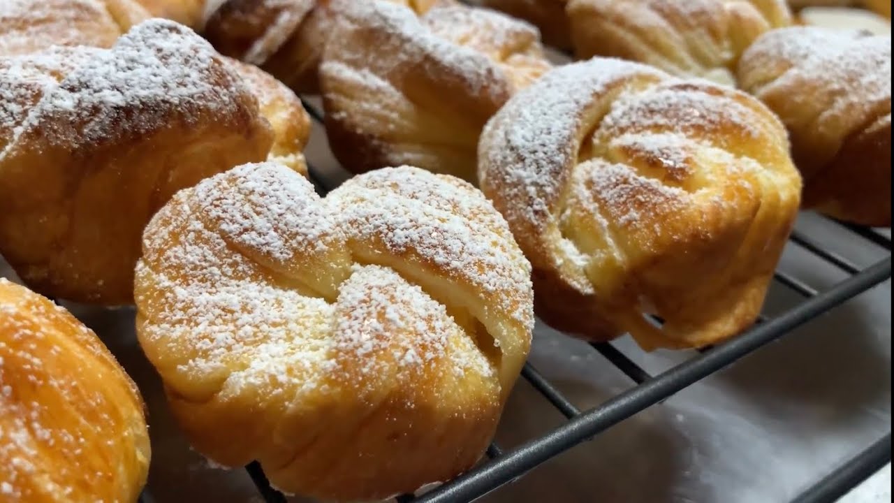 🌙パン作り🌙ロイヤルミルクねじりパンの作り方！！もちもちパン🌙Bread making🌙How to make royal milk twist bread!  !  Sticky bread