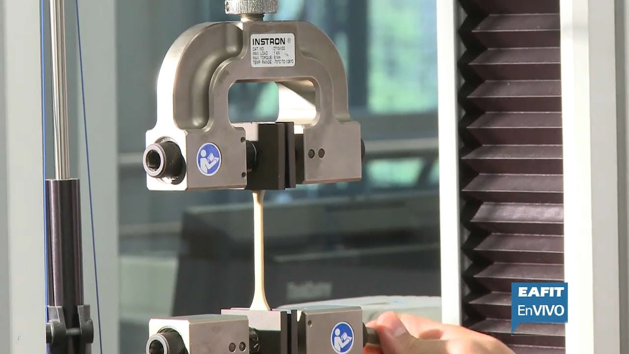 Ensayo de tracción a probeta elastómero (caucho)
