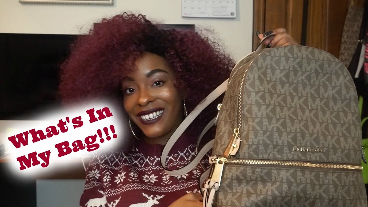 What's In My Bag 2017!!