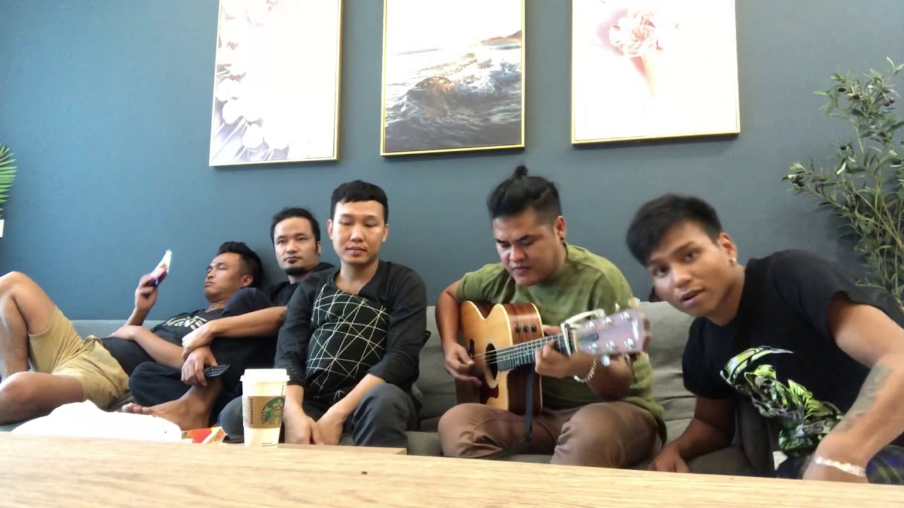 သူစိမ်း cover