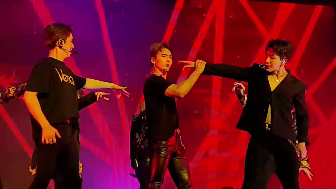 190706 MONSTA X in Paris - Dramarama