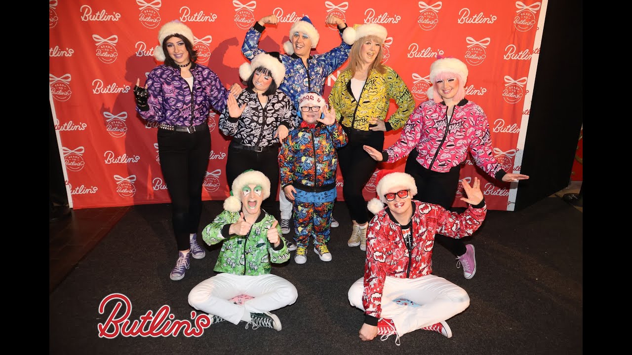 19/12/2023. Butlins day 2 part 2. Please excuse my dreadful singing lol! Enjoy! X