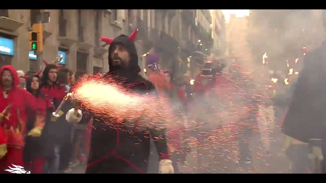 FESTA DE LA MERCÈ II de III (desfilada diables)