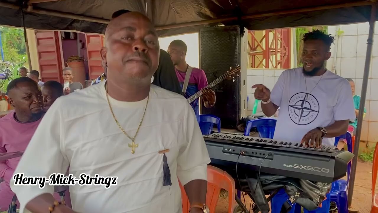 De great Onyelelue live at Owa oyibu December 2025