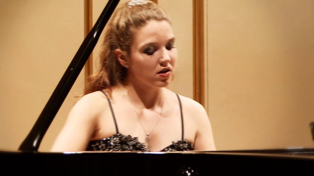 Luisa Splett plays Nikolai Medtner: Sonata 