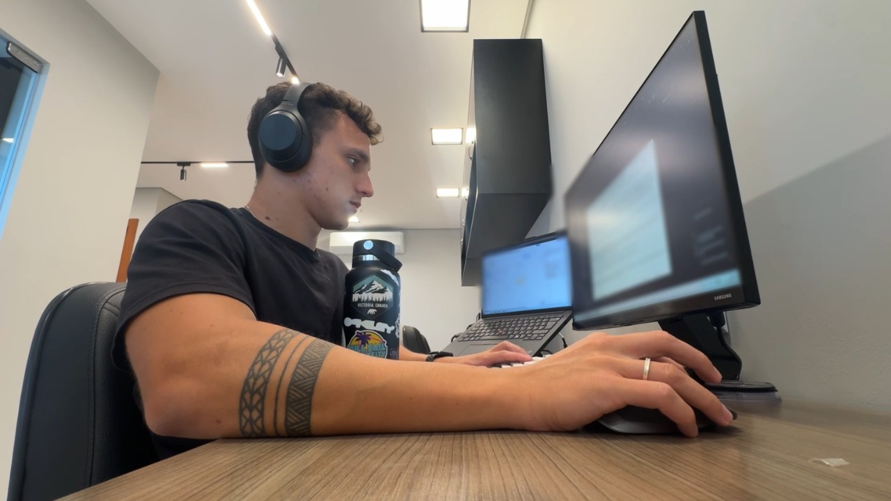 a correria diária do dev | programação, trabalho, startup