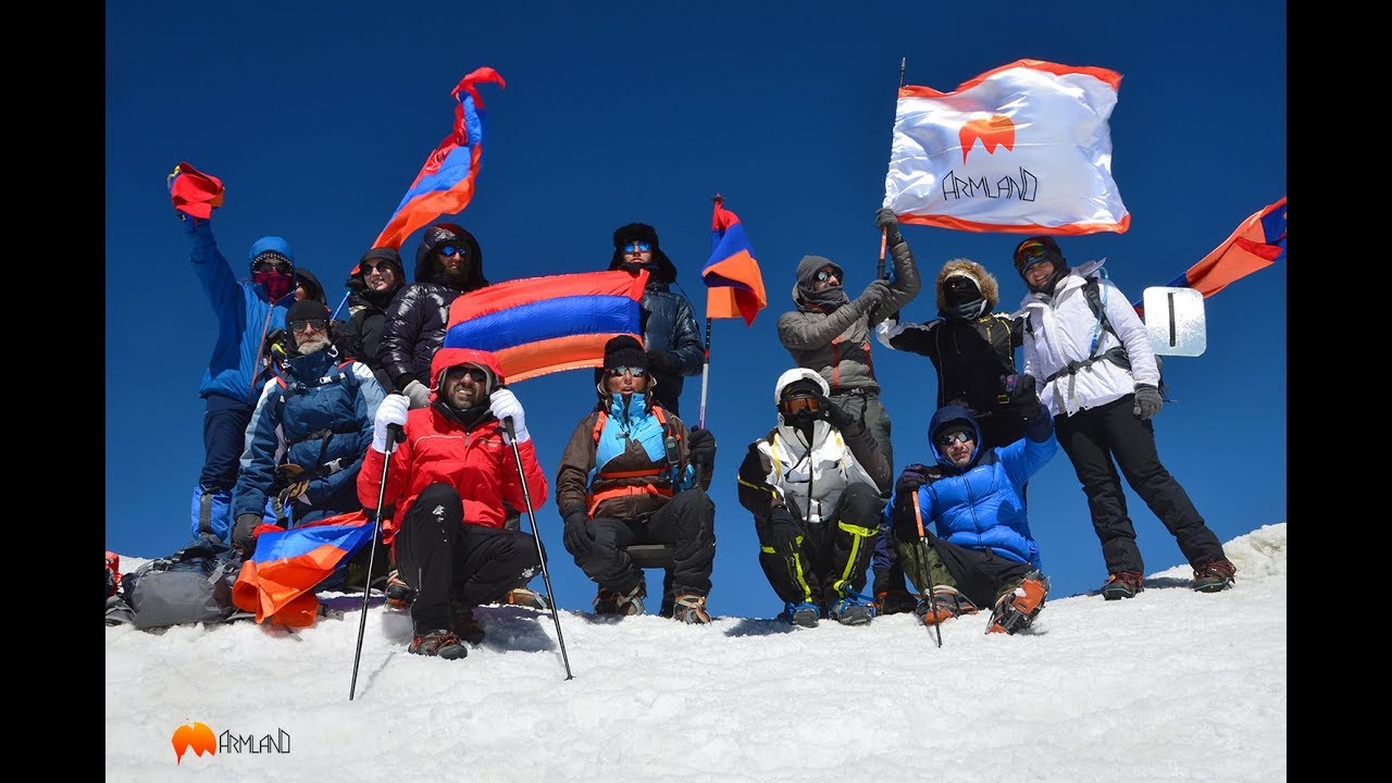 Climbing Mount Ararat (5165 m)/ Восхождение на Арарат (5165 м)