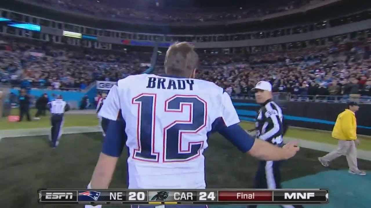 Tom Brady yelling at Refs at the end of the game