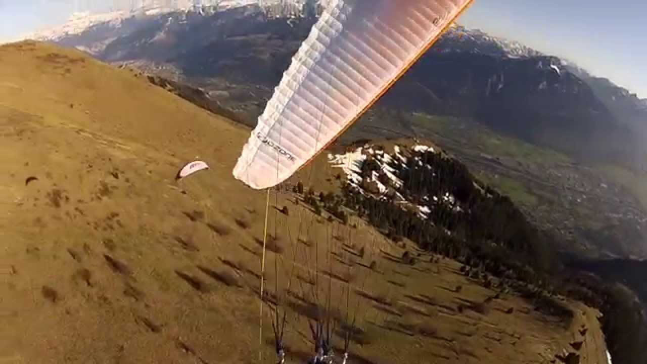 *Crazy paramotor flight* / French Alps / featuring 